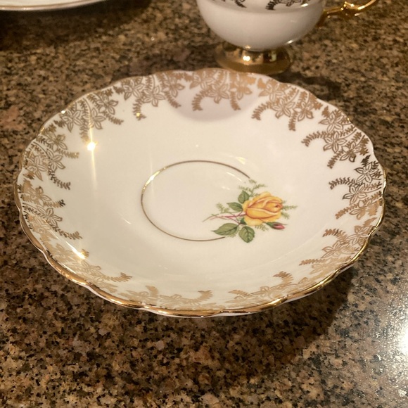 Vintage Rosina Bone China Set of 6 cups, saucers and side plates - Picture 4 of 7